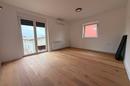 Čepin - three-bedroom apartment in a quiet residential area, 51 m² - 2