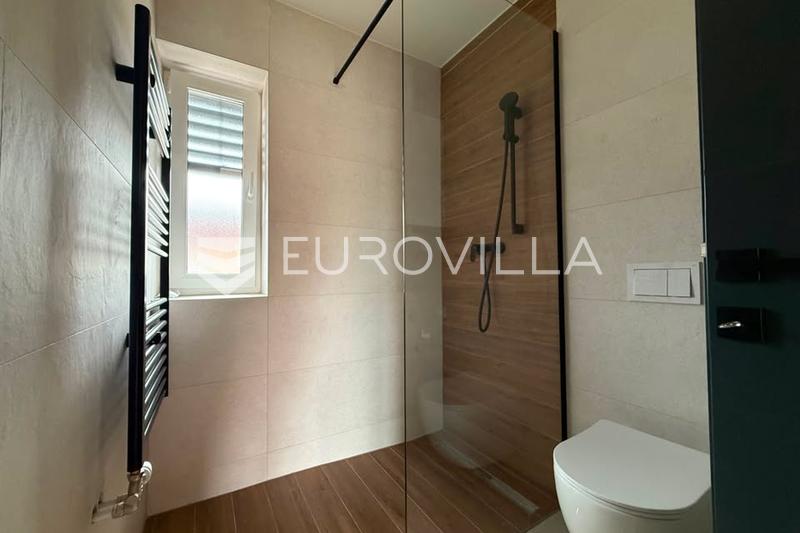 Čepin - three-bedroom apartment in a quiet residential area, 51 m² - 3