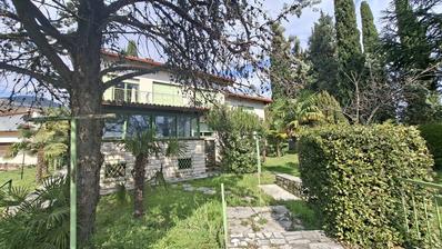Opatijska rivijera, samostojeća kuća sa predivnom okućnicom i pogledom na more