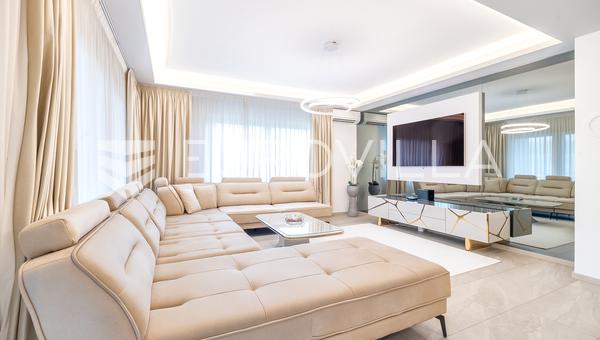 Zagreb, Jelenovac luksuzan trosoban stan 95 m² sa vrtom i parkirnim mjestom