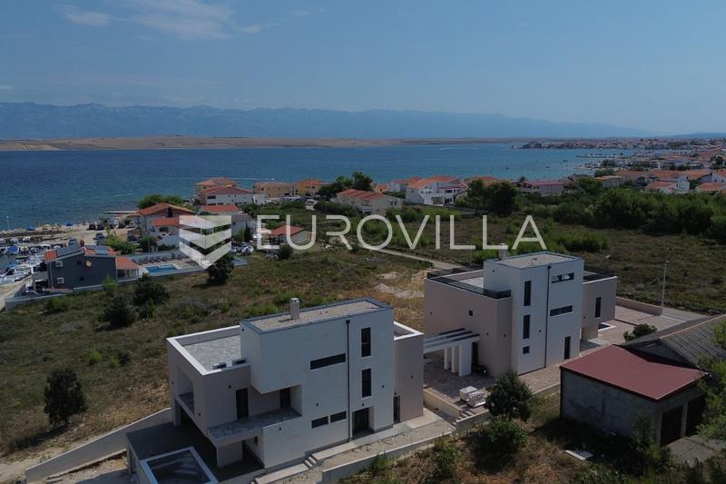 Vir, Moderna dvojna vila s bazenom i krovnom terasom, otvoreni pogled na more i Velebit - 5