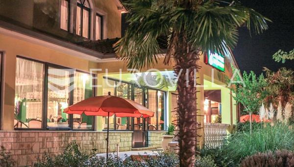 Umag, Restaurant med stort potentiale