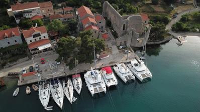 Mljet, Polace, ravintola vuokrattavana