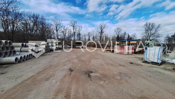 Карловац, Иловац, земельный участок под застройку 8050 м², отличное расположение
