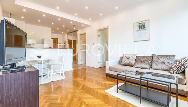 Zagreb, Importanne, beautiful one bedroom apartment 58 m²