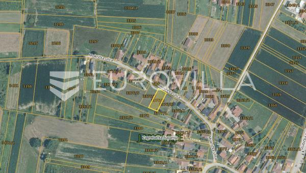 Jakovlje, terreno para construção com uma área de 729 m²