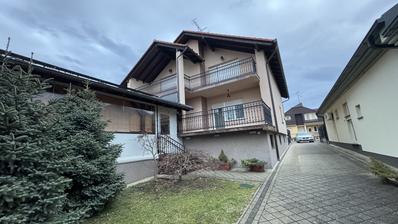 Đakovo, Centar, luksuzna kuća 470 m2 na izuzetnoj lokaciji