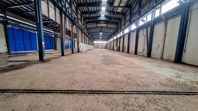 Gospic, proizvodna hala 3800 m², možnost večnamenske uporabe