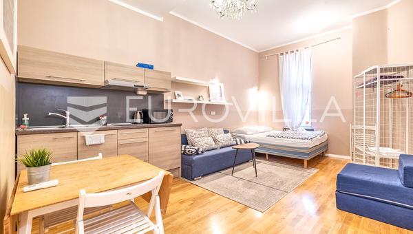 Zagreb, Draškovićeva, poslovni prostor 25 m²