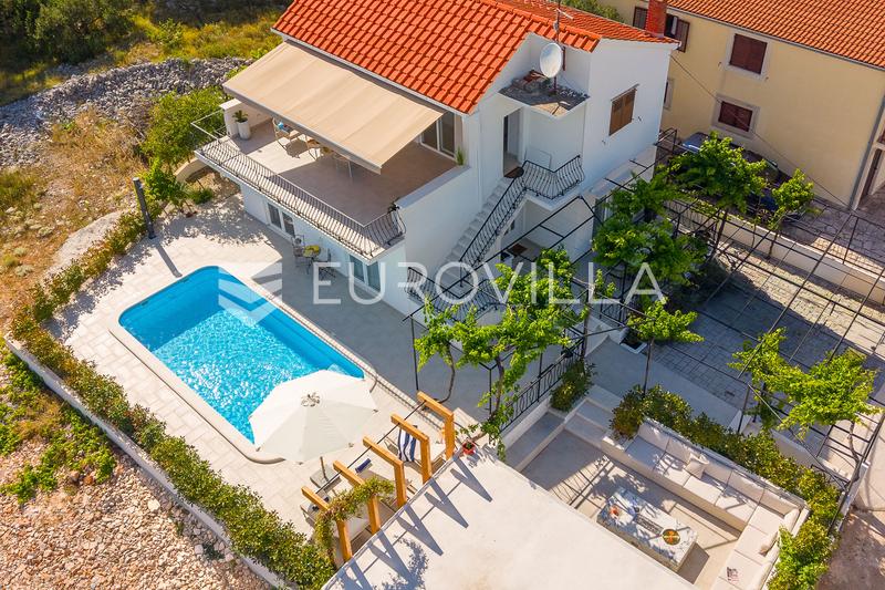 Rogoznica, casa splendidamente progettata con piscina e giardino vicino al mare - 20