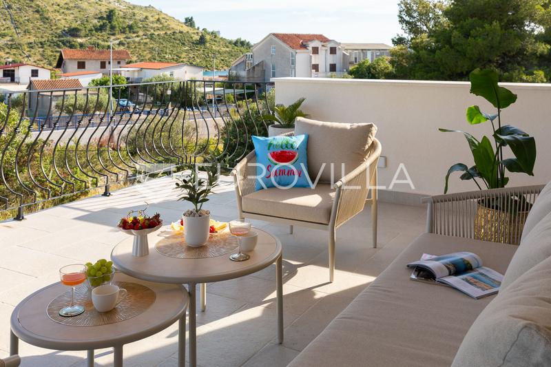 Rogoznica, casa splendidamente progettata con piscina e giardino vicino al mare - 19