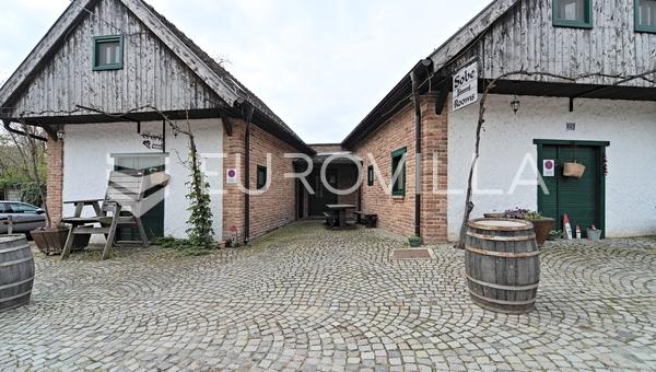 Osijek, Baranja - výjimečný obchodní komplex na jedinečném místě