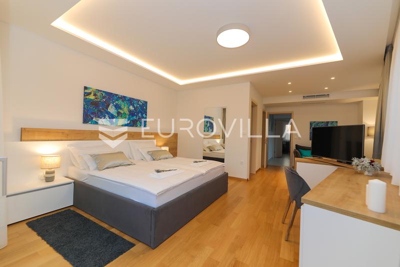 Brac, Supetar, luxe villa op een aantrekkelijke locatie - 21