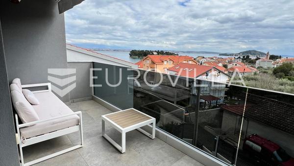 Zadar, Preko, prekrasan penthouse, novogradnja s pogledom na more, 150 m²