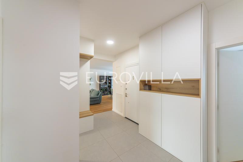 Osijek, Uske njive - luxusný 4-izbový byt na prenájom s priestrannou terasou, 121 m² - 8