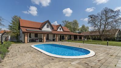 Trnovec Bartolovečki, Šemovec, prekrasna kuća površine 290 m²