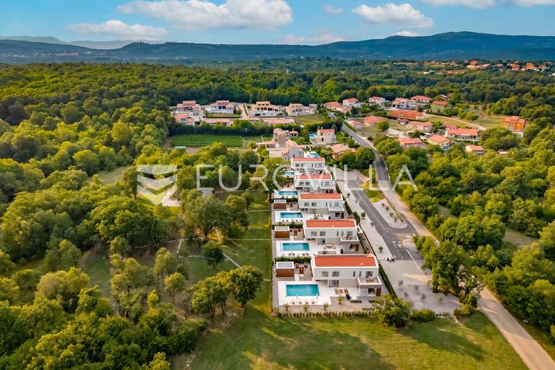 Istrien, Labin - toppmodern villa D, uppvärmd pool 48 m², 2365 m² anlagd trädgård - 5