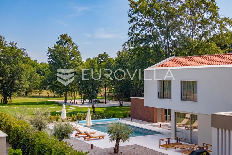 Istrien, Labin - toppmodern villa D, uppvärmd pool 48 m², 2365 m² anlagd trädgård - 13