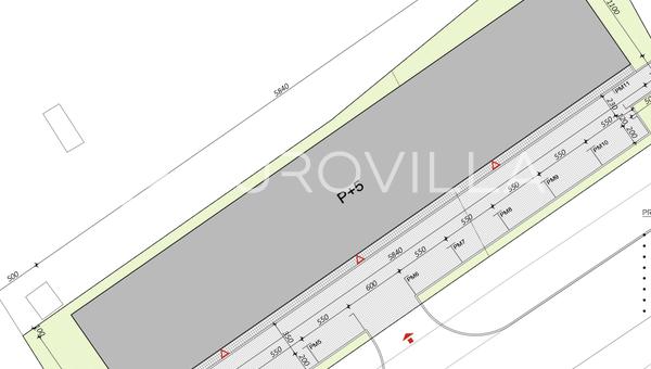 Satılık - Değerli Ticari Arsa - Osijek, Cepinska Yolu 1.350 m²
