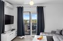 Medulin, villa de luxe avec trois appartements, vue mer et piscine, près de la plage - 15