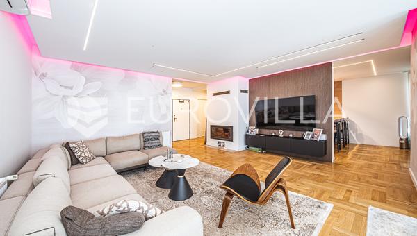 Zagrzeb, Bukovacka cesta, luksusowy pięciopokojowy apartament dwupoziomowy, 200 m²