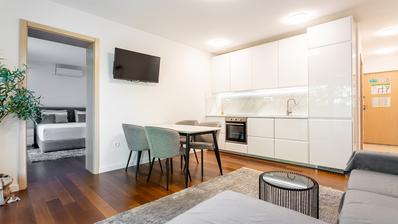 Split, rue Gunduliceva, appartement de deux chambres récemment rénové dans le centre-ville