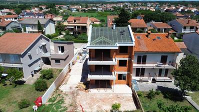 Fazana, Valbandon - appartamento estremamente attraente in un edificio nuovo e di qualità a soli 600 m dal mare.