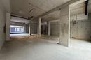 Zagreb, Praça Franjo Tuđman, espaço comercial ao nível da rua, 180 m², nova construção - em bruto - 1