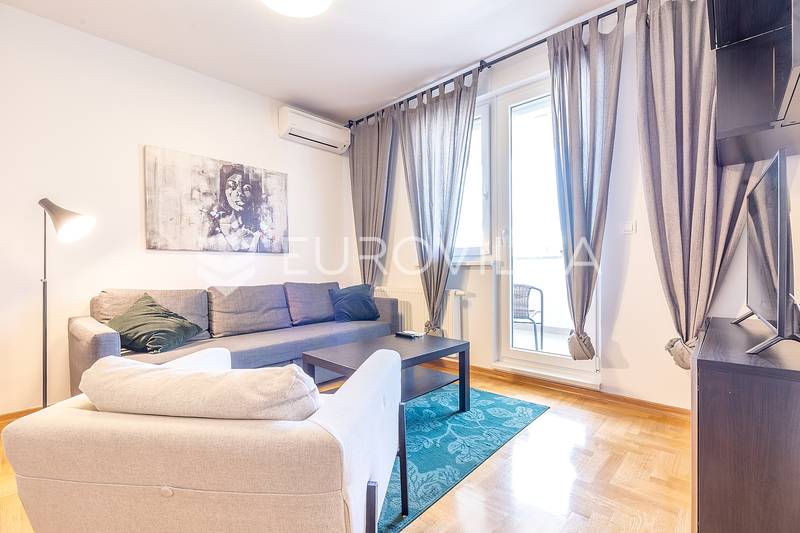 Zágráb, Ferenscica Új építésű két hálószobás lakás 48 m² garázs - 2