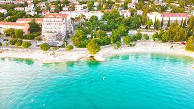Crikvenica, Selce, hotel prvi red do mora
