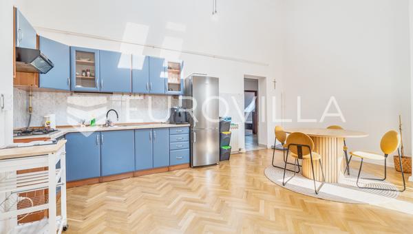 Zagreb, Dubrava, trosoban stan 86 m² s pogledom na grad
