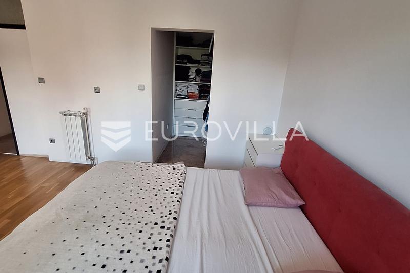 Karlovac, Luscic, Haus 345 m², neu renoviert, ausgezeichnete Lage - 11