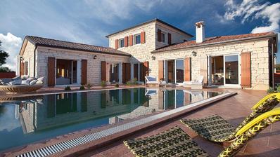 Istrien, Svetvinčenat, villa med pool och en nettoanvändbar yta på 270 m²
