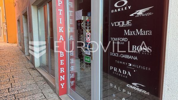 Istrien, Rovinj, erhvervslokale 15m2 nær Rovinjs havnefront