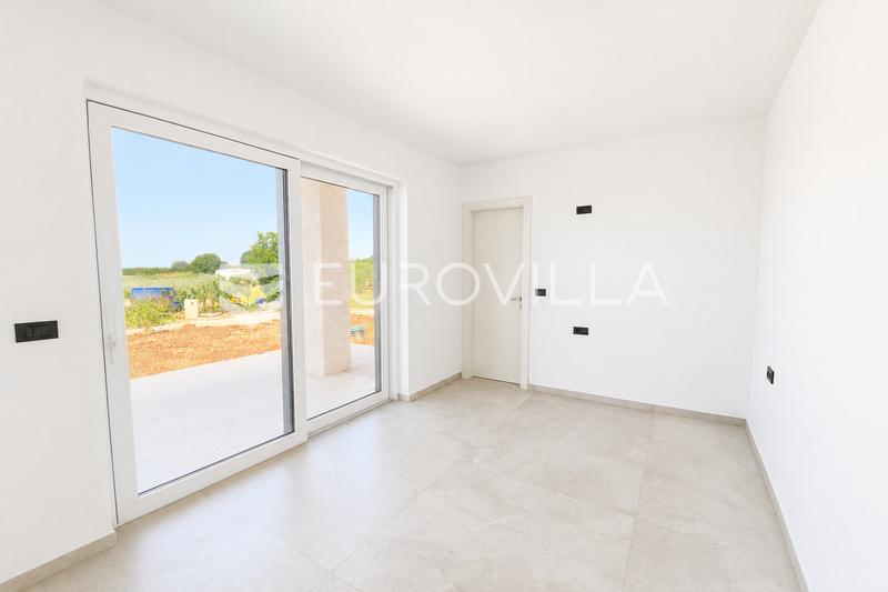 Istria, vicinanze di Parenzo, villa di lusso in pietra con vista panoramica sul mare - 13