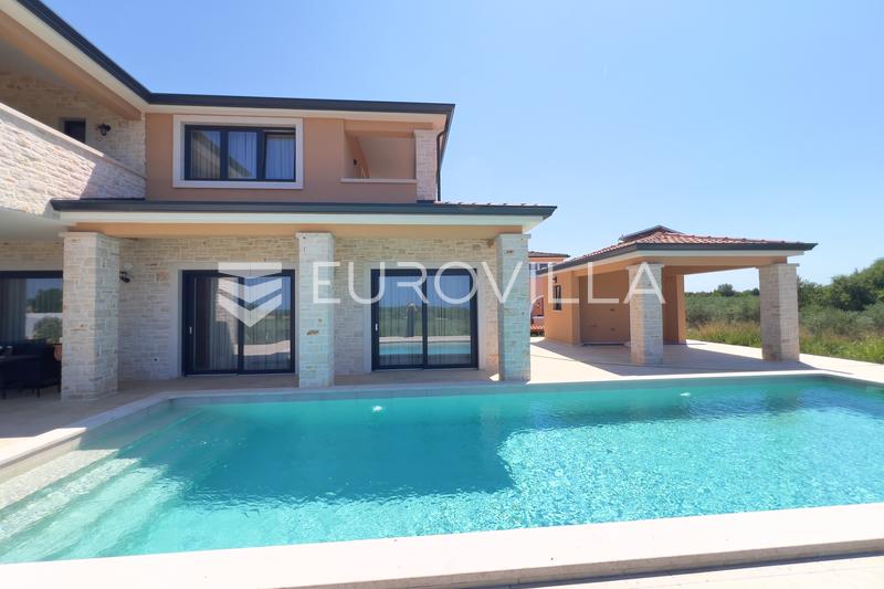 Istria, vicinanze di Parenzo, villa di lusso in pietra con vista panoramica sul mare - 3