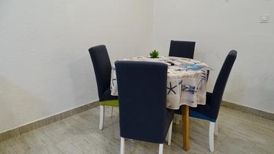Krk, Malinska, fully furnished tourist studio apartment with an area of 36.27 m², garden 81 m²