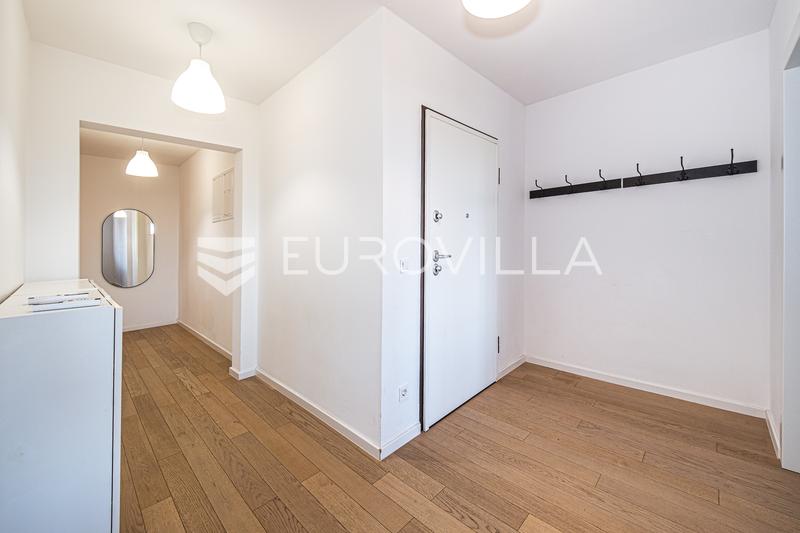 Zagreb, Borovje, Dreizimmerwohnung 123 m² mit Loggia und Garagenstellplatz. - 12