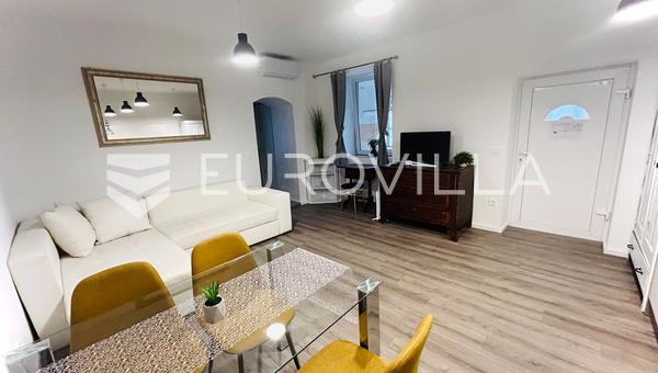 Varaždín, Centrum, zrekonštruovaný byt 86 m², vynikajúci pre bývanie alebo investíciu