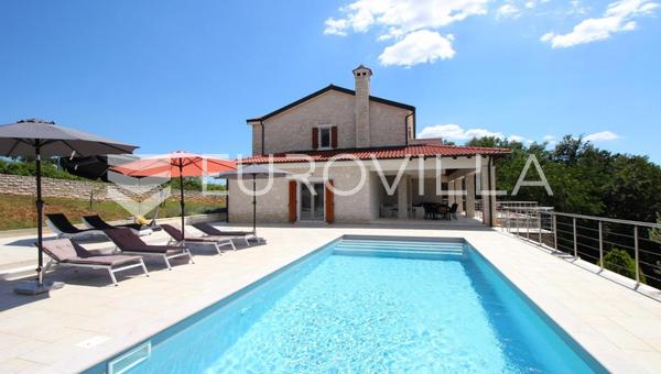 Istria, Kanfanar, hermosa casa de 280 m² en una gran finca de 1900 m²