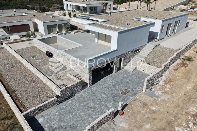 Primošten, medencés villa tengerre néző kilátással, 385,20 m² - 3