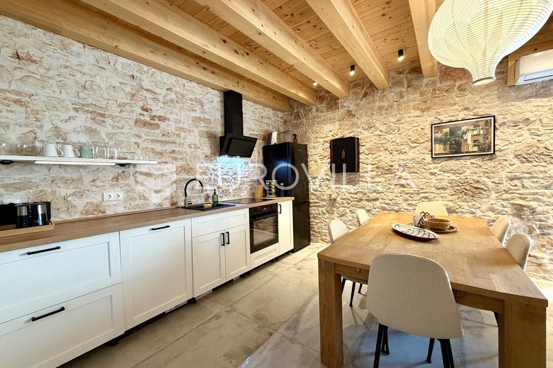 Istria, Vodnjan, long-term rent of a modern pet-friendly house with a garden - 4