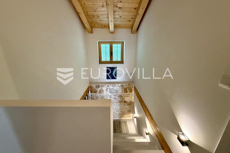 Istria, Vodnjan, long-term rent of a modern pet-friendly house with a garden - 17