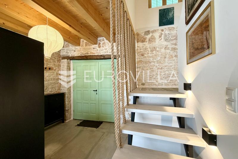 Istria, Vodnjan, long-term rent of a modern pet-friendly house with a garden - 7