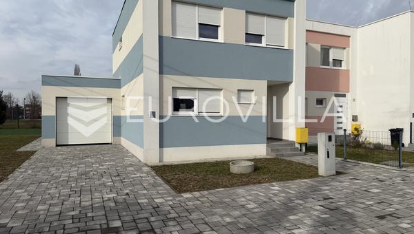 Zagreb, Brdovec'te, modern, dört yatak odalı, sıralı ev, YENİ İNŞAAT