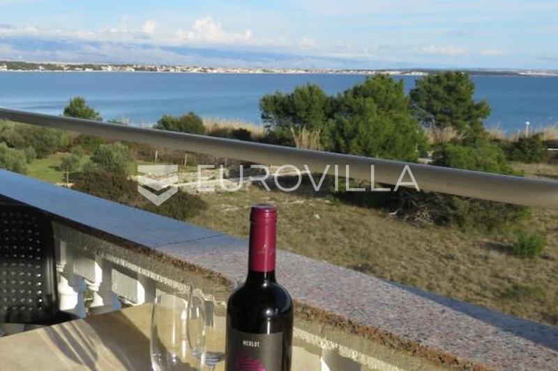 Vir, Maison avec 5 appartements et vue sur la mer - 3