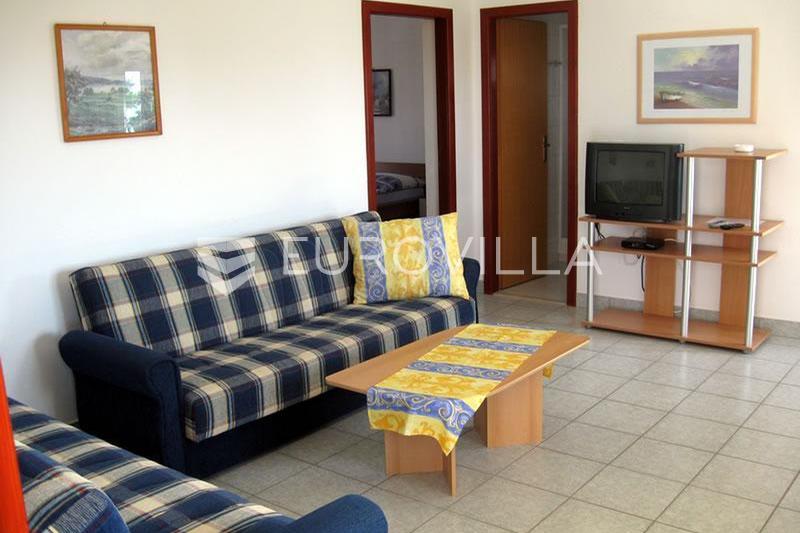 Vir, Maison avec 5 appartements et vue sur la mer - 12