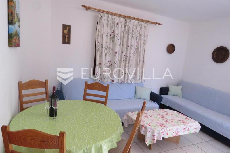 Vir, Maison avec 5 appartements et vue sur la mer - 15