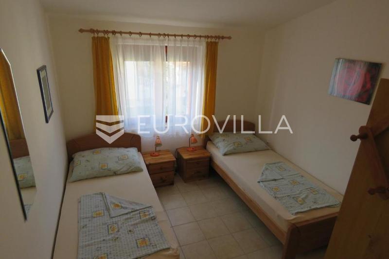 Vir, Maison avec 5 appartements et vue sur la mer - 20
