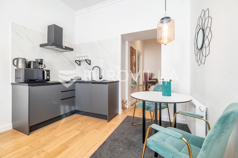 Zagreb, Ilica, modern studio apartment in the city center, 31 m²